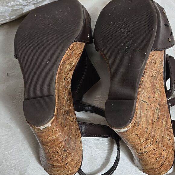 Charlotte Russe Brown Faux Leatger Wedge Sandals - Picture 7 of 7